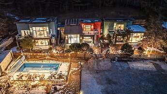 Hoengseong Withpet Village