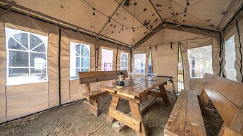 Hoengseong Withpet Village