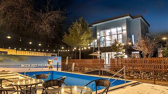 Hoengseong Withpet Village