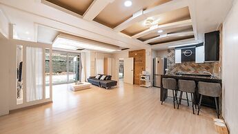 Hoengseong Withpet Village