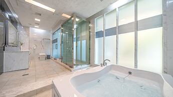 Hoengseong Withpet Village