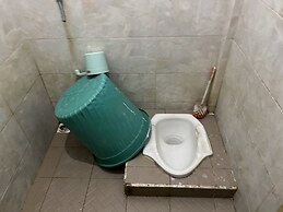 OYO Life 93407 Kos Sweta