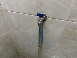 OYO Life 93407 Kos Sweta