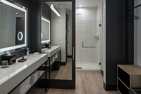 Aloft Memphis Downtown