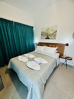 Sun Day Apartments free airport transfer