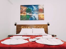 Sun Day Apartments free airport transfer