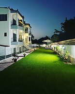 Sun Day Apartments free airport transfer