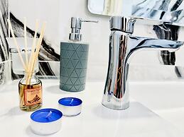 Sun Day Apartments free airport transfer