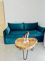 Sun Day Apartments free airport transfer