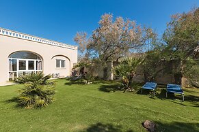 2317 Villa Rose by Barbarhouse