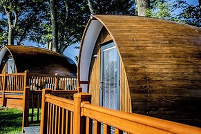 Marshall Meadows Manor House