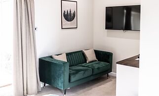 Marshall Meadows Manor House