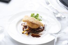 Marshall Meadows Manor House