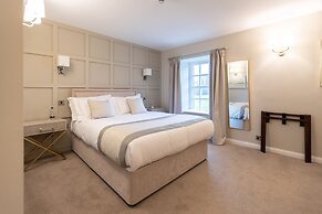 Marshall Meadows Manor House