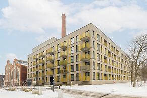 Milionowa Loft Apartment by Renters