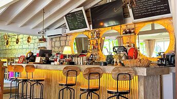 Alaçatı Wellness Garden