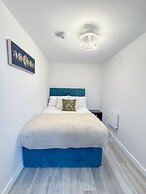 Apex Lofts Suite - 2 bed 2 Bath w/ Rooftop Terrace