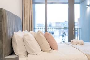 Apex Lofts Suite - 2 bed 2 Bath w/ Rooftop Terrace