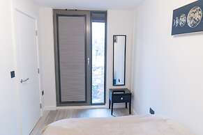 Apex Lofts Suite - 2 bed 2 Bath w/ Rooftop Terrace