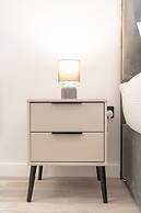 Apex Lofts Suite - 2 bed 2 Bath w/ Rooftop Terrace