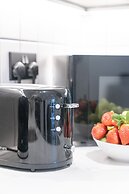 Apex Lofts Suite - 2 bed 2 Bath w/ Rooftop Terrace