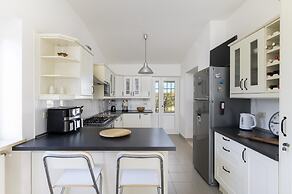 Villa Gabriella con Piscina by Wonderful Italy