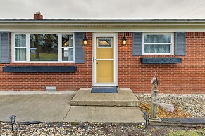 Cozy Richmond Home w/ Fire Pit: Walk, Bike & More!