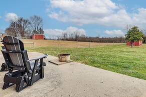 7 Mi to Depot District: Pet-friendly w/ Fire Pit