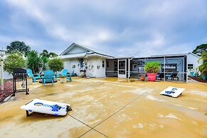 6 Mi to Beach, Beach Gear: Idyllic Bradenton Home