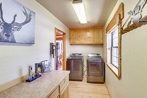 Stunning Pinetop-lakeside Cabin: Ski, Golf, Hike!