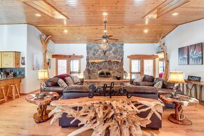 Stunning Pinetop-lakeside Cabin: Ski, Golf, Hike!