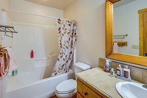 Big Bear Cabin Rental w/ Bbq: 11 Mi to Village!