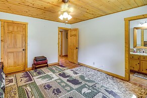 Big Bear Cabin Rental w/ Bbq: 11 Mi to Village!