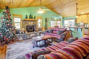 Big Bear Cabin Rental w/ Bbq: 11 Mi to Village!