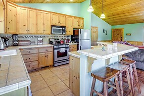 Big Bear Cabin Rental w/ Bbq: 11 Mi to Village!