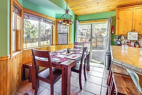 Big Bear Cabin Rental w/ Bbq: 11 Mi to Village!