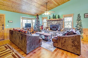 Big Bear Cabin Rental w/ Bbq: 11 Mi to Village!