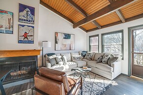 Chic Greek Peak Ski Resort Townhome w/ Balconies!