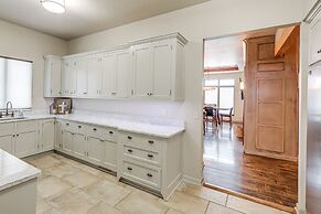 Pet-friendly Fairfax Cabin Near Missouri River!
