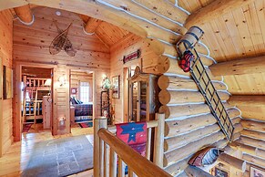 Handcrafted Log Home on River Near Crystal Mtn