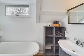 Charming Crookston Home: Walk to Downtown!