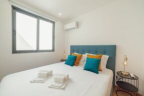 Courtyard Oporto Design Apartments