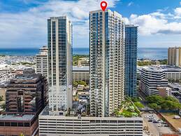 Sky Ala Moana 4209 2 Bedroom Condo by RedAwning