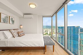 Sky Ala Moana 4209 2 Bedroom Condo by RedAwning