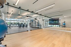 Sky Ala Moana 4209 2 Bedroom Condo by RedAwning