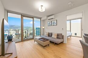 Sky Ala Moana 4209 2 Bedroom Condo by RedAwning