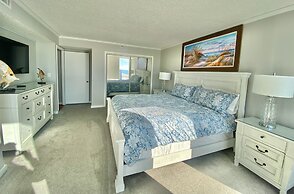 1712 North Hampton 3 Bedroom Condo