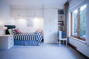 Beachways - 5 Bedroom Holiday Home - Saundersfoot