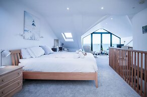 Beachways - 5 Bedroom Holiday Home - Saundersfoot