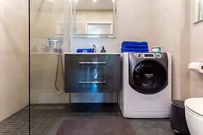 Betty by Q4Apartments